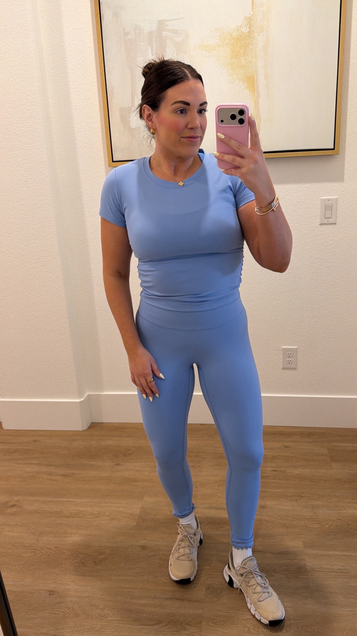 curvy midsize light blue workout look for spring! in the size large in cinched baby tee and tights! 💙 

#LTKfitnessgoals #LTKMidsize #LTKActive