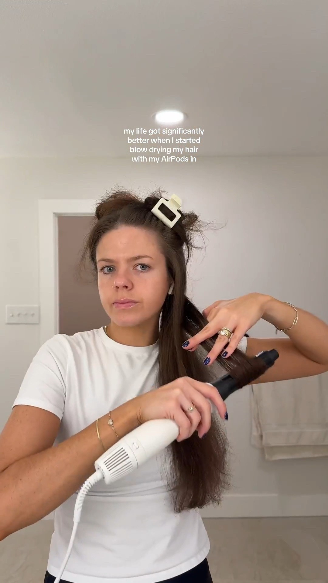 Game changer! Linking my favorite products for an everyday blowout, you can use code KARLEEREA for free shipping 

 

#LTKgrwm #LTKvlog #LTKBeauty