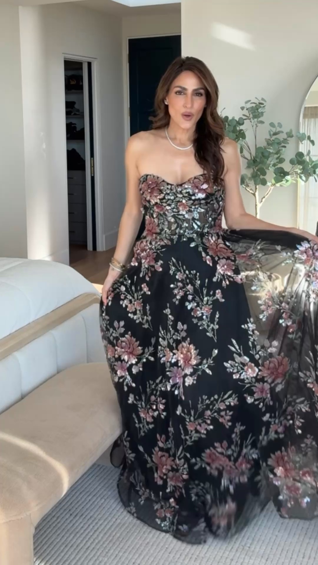 Grwm for Oscars Sunday using all Laura Geller Beauty 



#LTKBeauty #LTKOver40 #LTKWatchNow