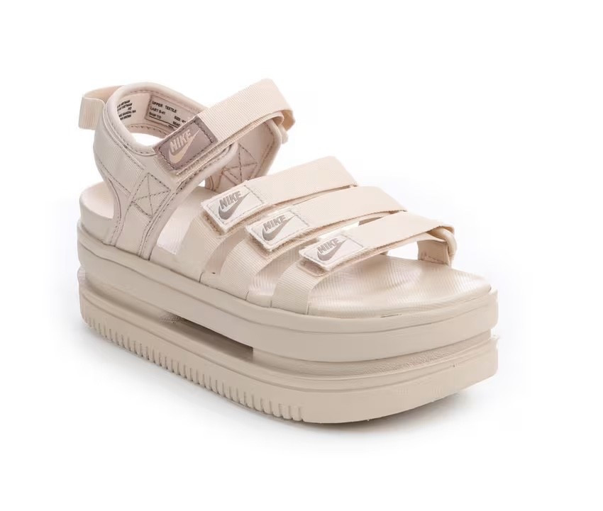 WOMEN'S NIKE ICON CLASSIC PLATFORM SANDALS #nike

#LTKStyleTip #LTKShoeCrush
