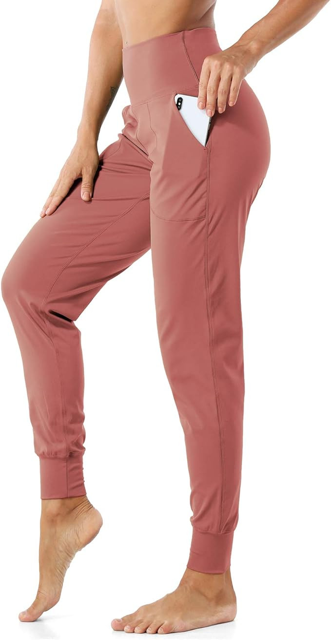 Ritiriko Women's Joggers with Pockets, High Waist Yoga Capri Pants for Running Workout Lounge | Amazon (US)