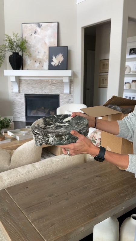 Sharing a quick unboxing!  Obsessed with this decorative marble bowl with the heavy veining and boxes too for storage 

#LTKfindsunder100 #LTKhome #LTKVideo