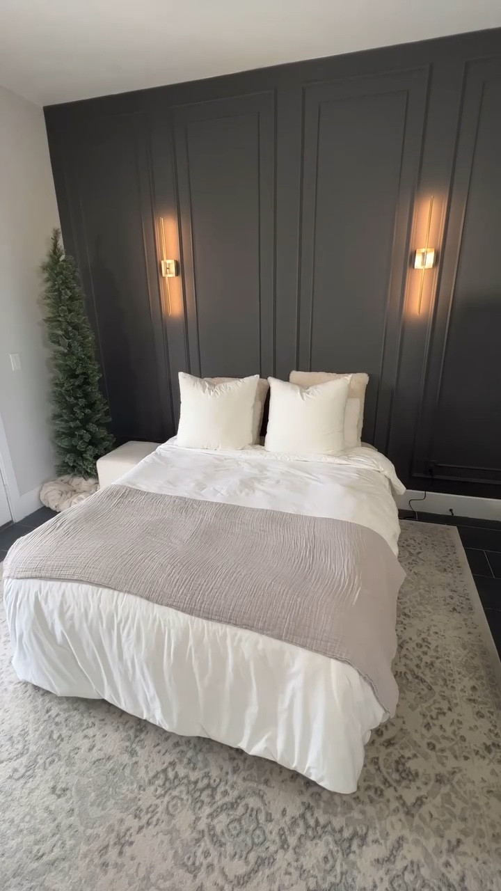 The perfect inflatable bed for holiday hosting! 

#LTKFindsUnder50 #LTKHome #LTKStyleTip
