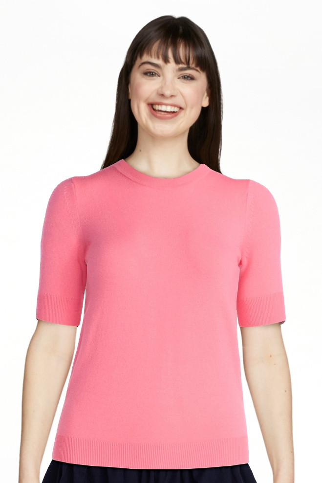 Free Assembly Women's and Women's Plus Cozy Yarn Shrunken Sweater Tee with Short Sleeves, Solid &... | Walmart (US)