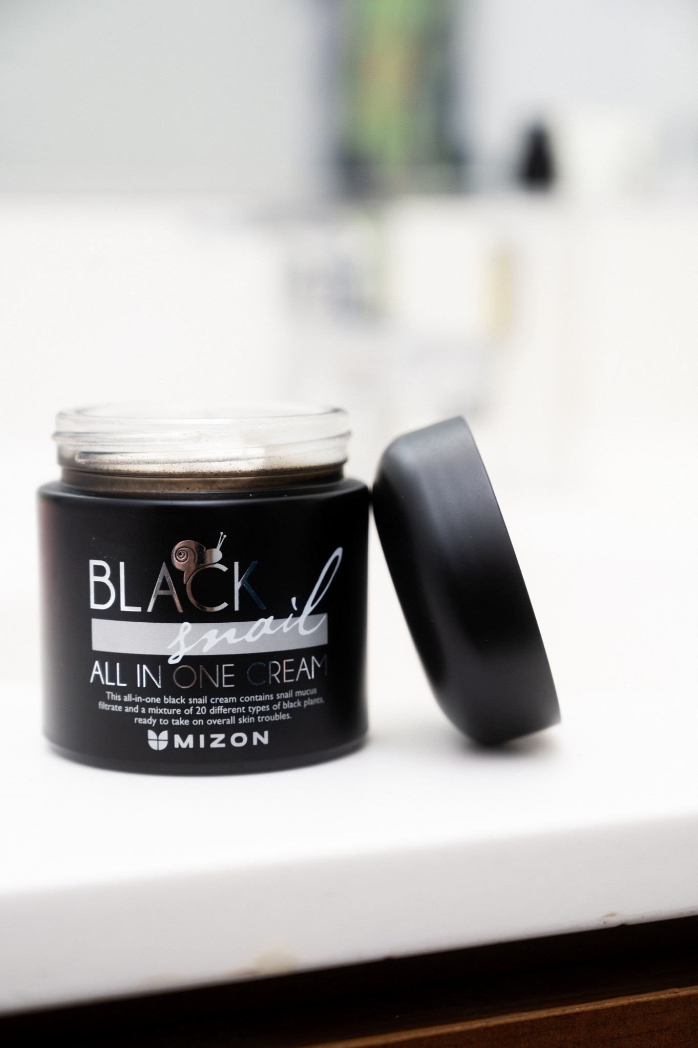 I really really like using this cream as a daily go to, it truly does just help even out my tone and texture, and keeps me feeling refreshed! I love it especially right after a fresh face wash and cold rinse! 

#LTKBeauty #LTKFindsUnder100