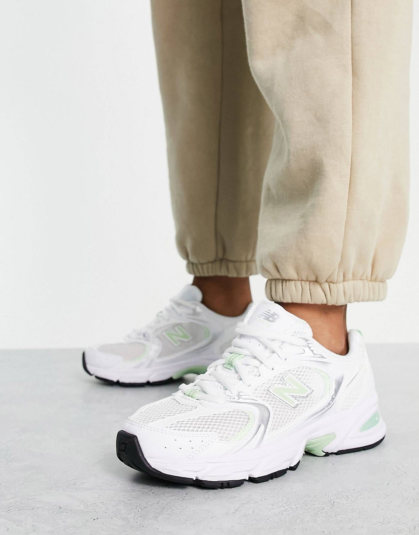 New Balance unisex 530 sneakers in white and pastel green - exclusive to ASOS | ASOS (Global)