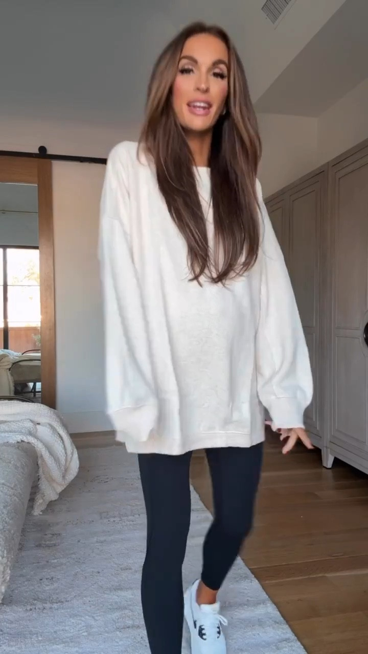 holy grail aerie sweatshirt 40% off today! 🤍

#LTKSaleAlert