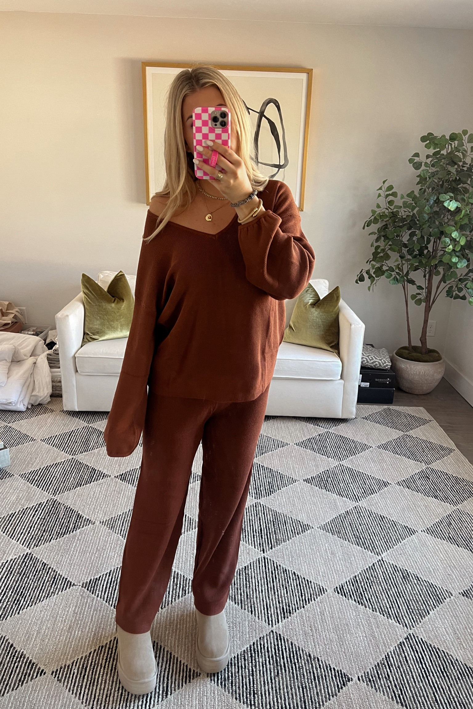 Amazon two piece set! Sized up to a large in this so it’s nice and comfy! I’m usually a size medium 🤎 

#LTKGiftGuide #LTKstyletip #LTKHoliday