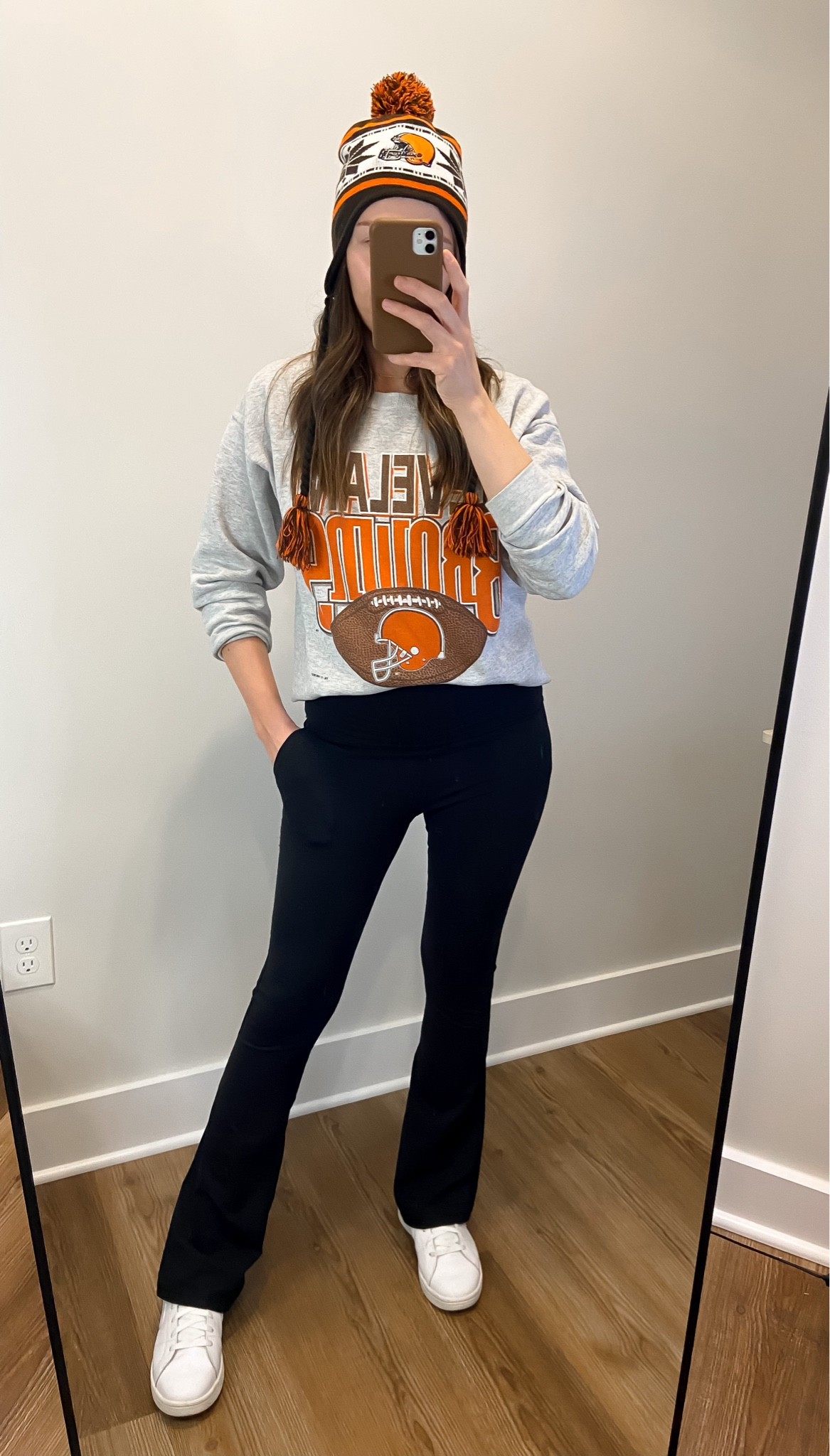 Football game day outfit 
NFL game outfit
Game day outfits for women
NFL outfits for women 
Super Bowl outfit
Game day outfit ideas
Casual outfit 
Cleveland browns outfit

#LTKfindsunder50 #LTKfindsunder100 #LTKstyletip