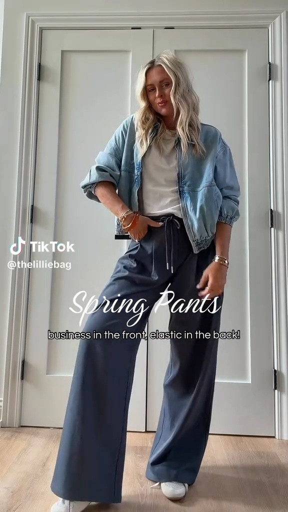 My pants RESTOCKED!! Also available in the dark denim!! Ordered so fast! ✨ 

Spring pants. Spring style. Sneakers. Denim. Track pants. Workwear. Business casual wear. 

#LTKootd #LTKSeasonal