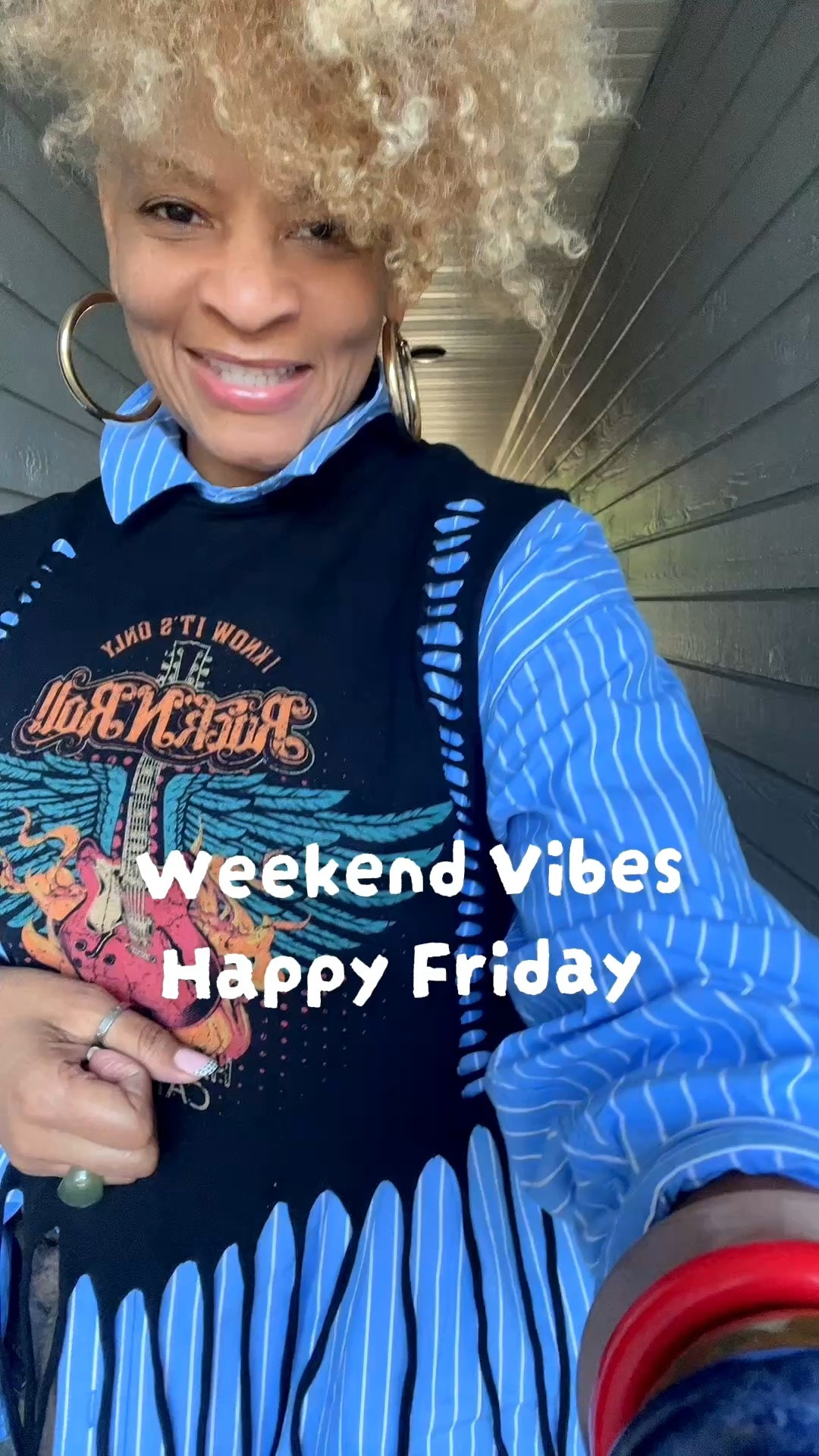 Embracing my “repeated offender!”😉 There’s absolutely nothing wrong with re-wearing outfits…after all, that’s what we have clothes for! Why not enjoy our favorites again and again? 💚✨

#OOTD #WardrobeEssentials #SustainableFashion #StyleInspo #teachersofinstagram

Tank: @Hard Rock Hotels 
Shirt: @J.Crew 
Jeans: @Free People 
Bag: @freepeople
Rings: @hellobaabs (use code STORY20)
Watch: @michaelkors-us

#LTKootd #LTKWorkwear #LTKSaleAlert