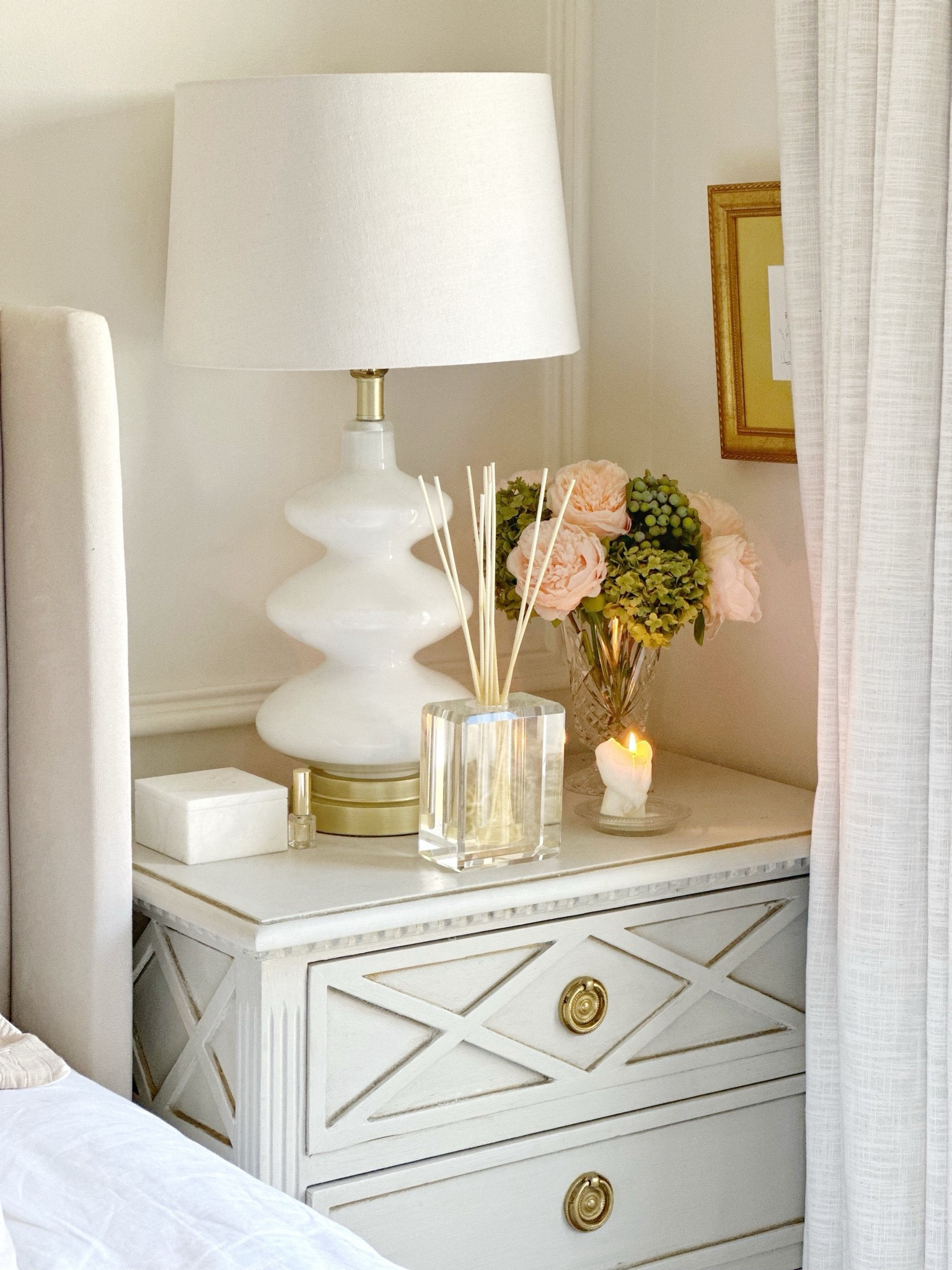 Just ordered a Reed diffuser from @anticafarmacista. They have the prettiest crystal diffusers. It’s now 20% off site wide!


#LTKCyberWeek #LTKsalealert #LTKhome