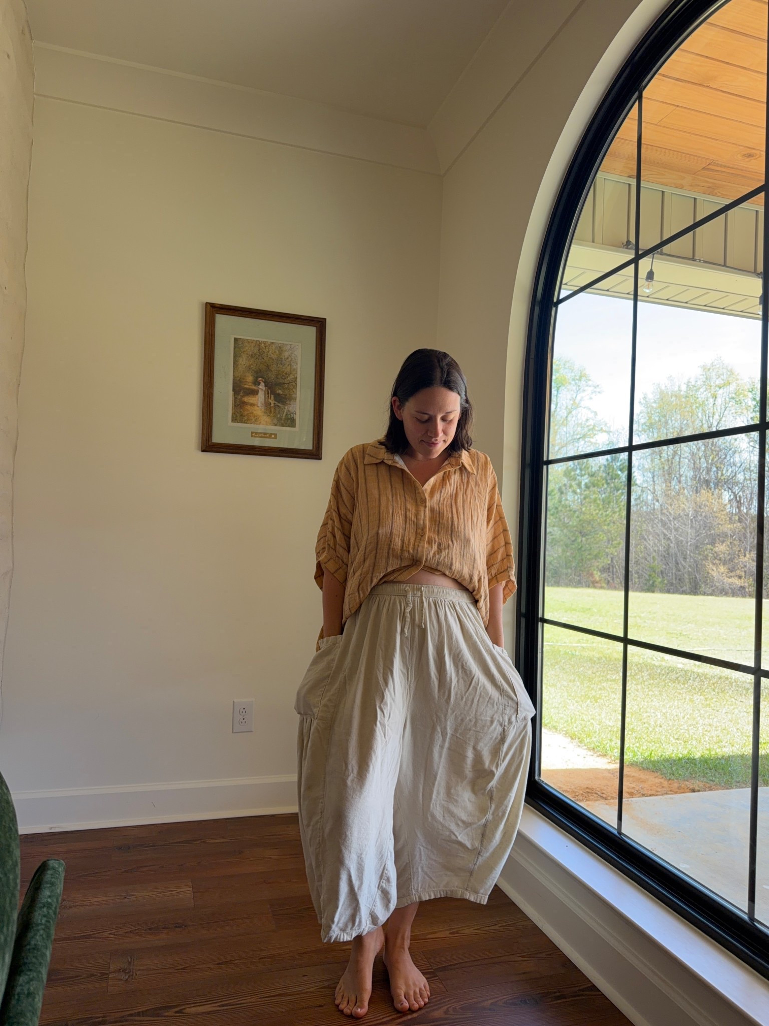 I love a good lightweight baggy outfit that also feels feminine 

#LTKOver40 #LTKmomlife #LTKMidsize