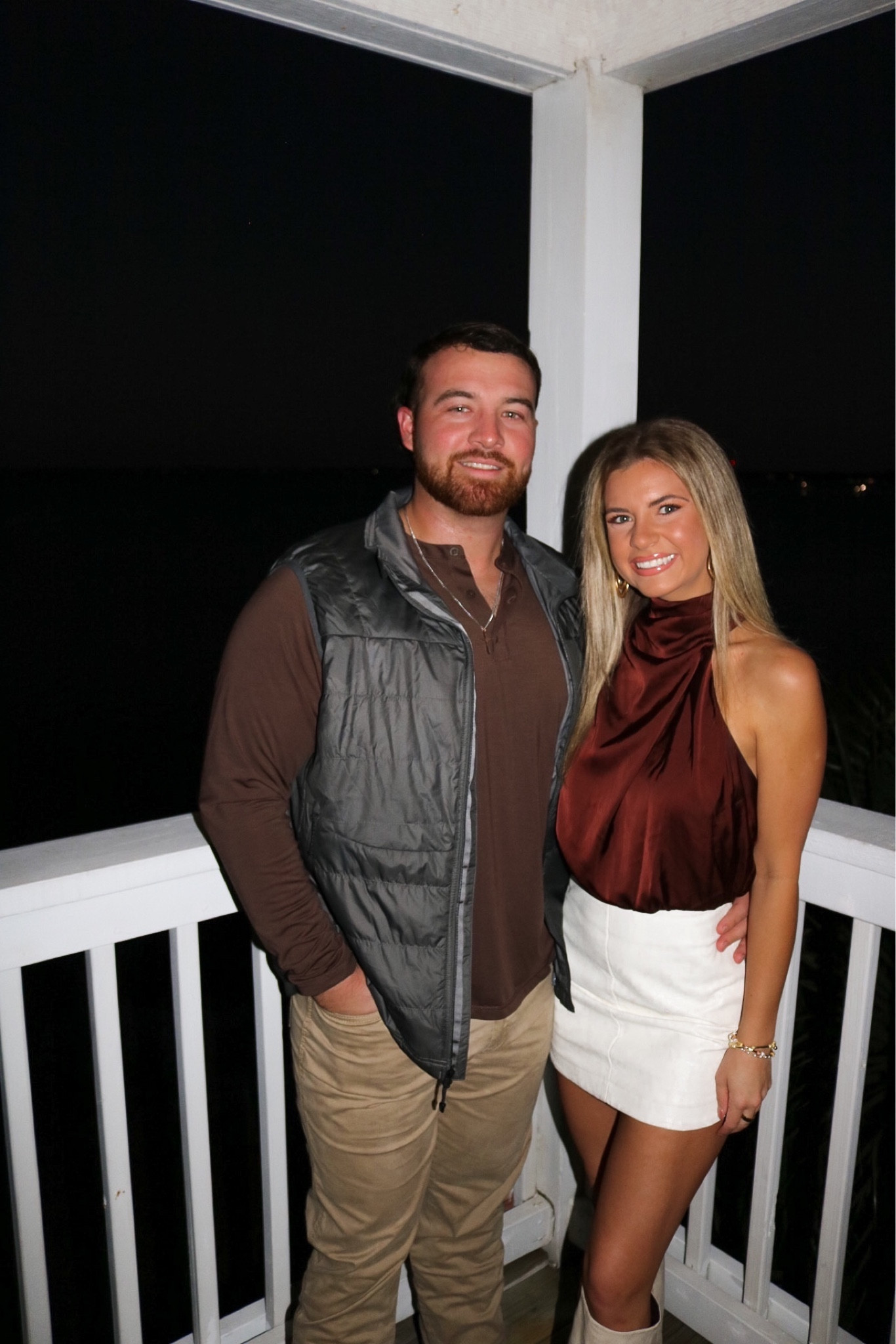 Cutest dinner outfit 🤍 


#LTKfindsunder100 #LTKstyletip #LTKSeasonal