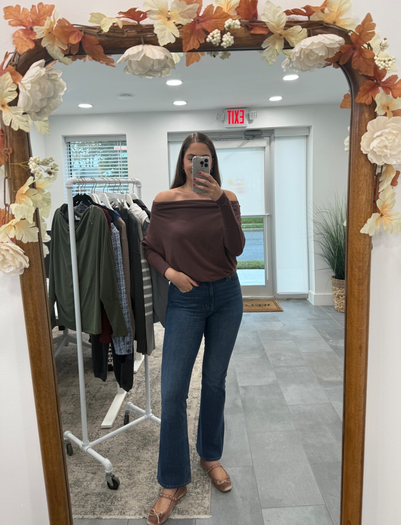 This top can be worn a ton of different ways… very versatile and chic! 

#LTKStyleTip #LTKSeasonal #LTKFindsUnder100