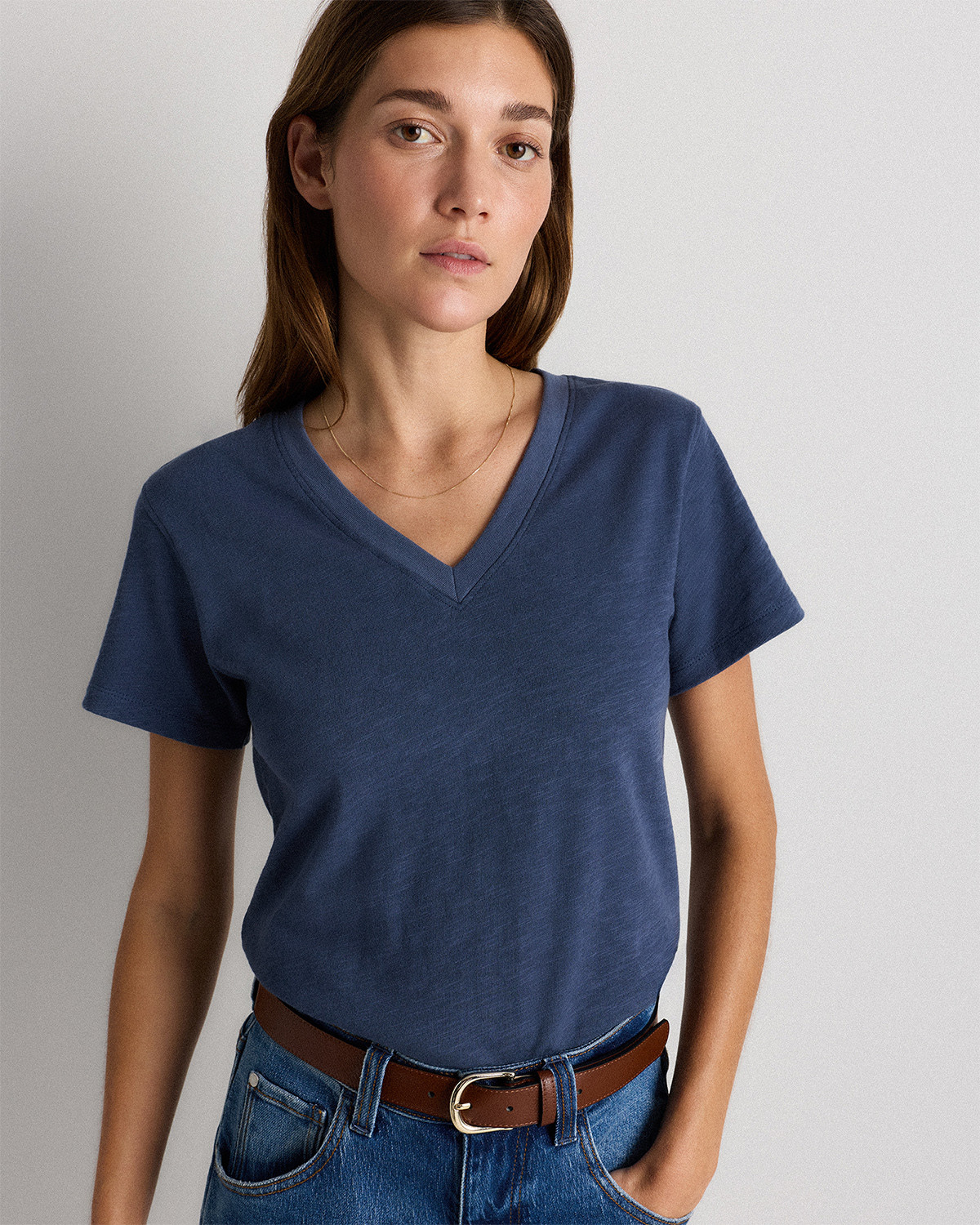Quince | Women's Slub V Neck T-Shirt in Navy, Size Small, Organic Cotton | Quince