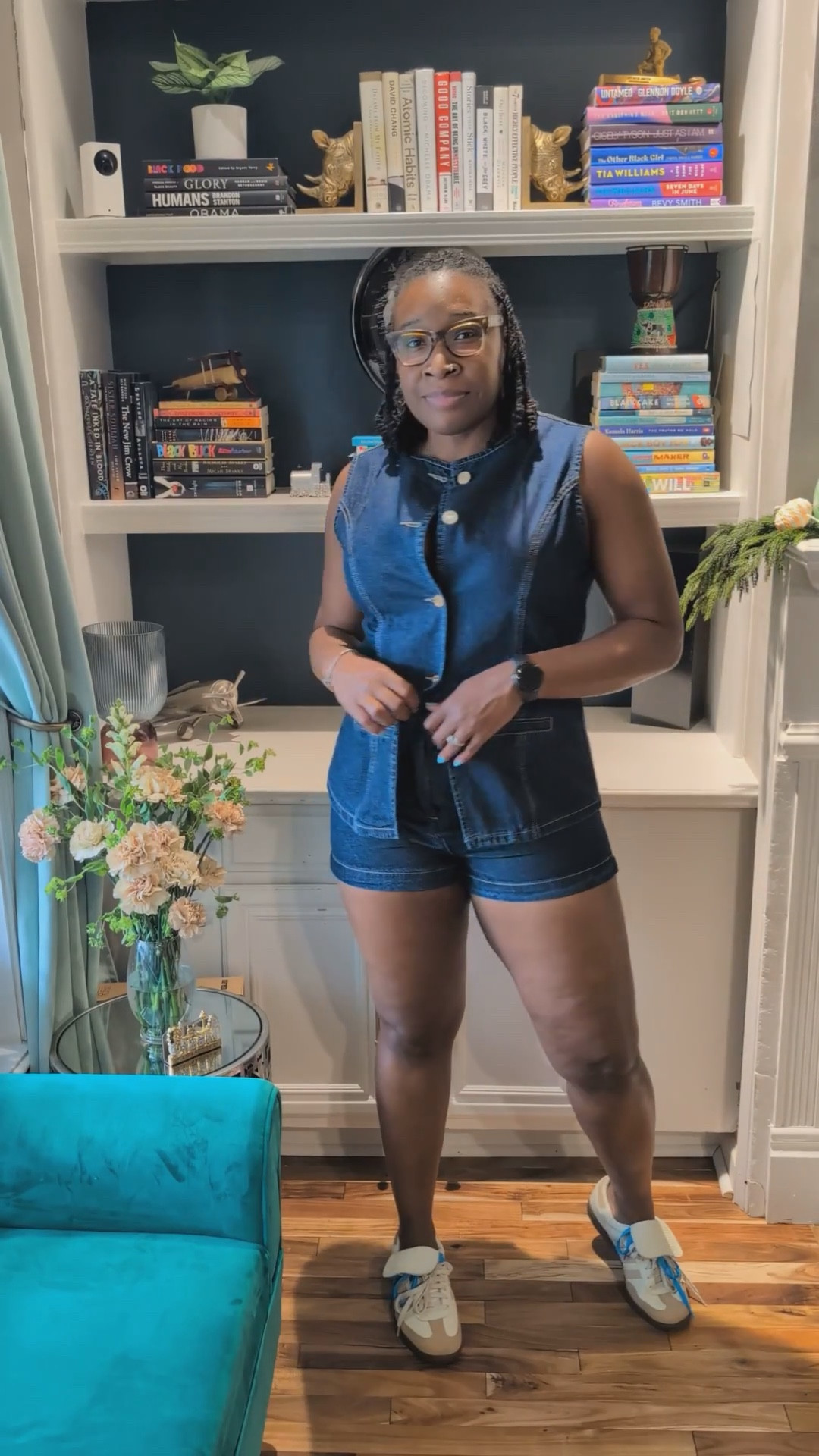 Commenters denim set 

#LTKMidsize #LTKFestival #LTKStyleTip