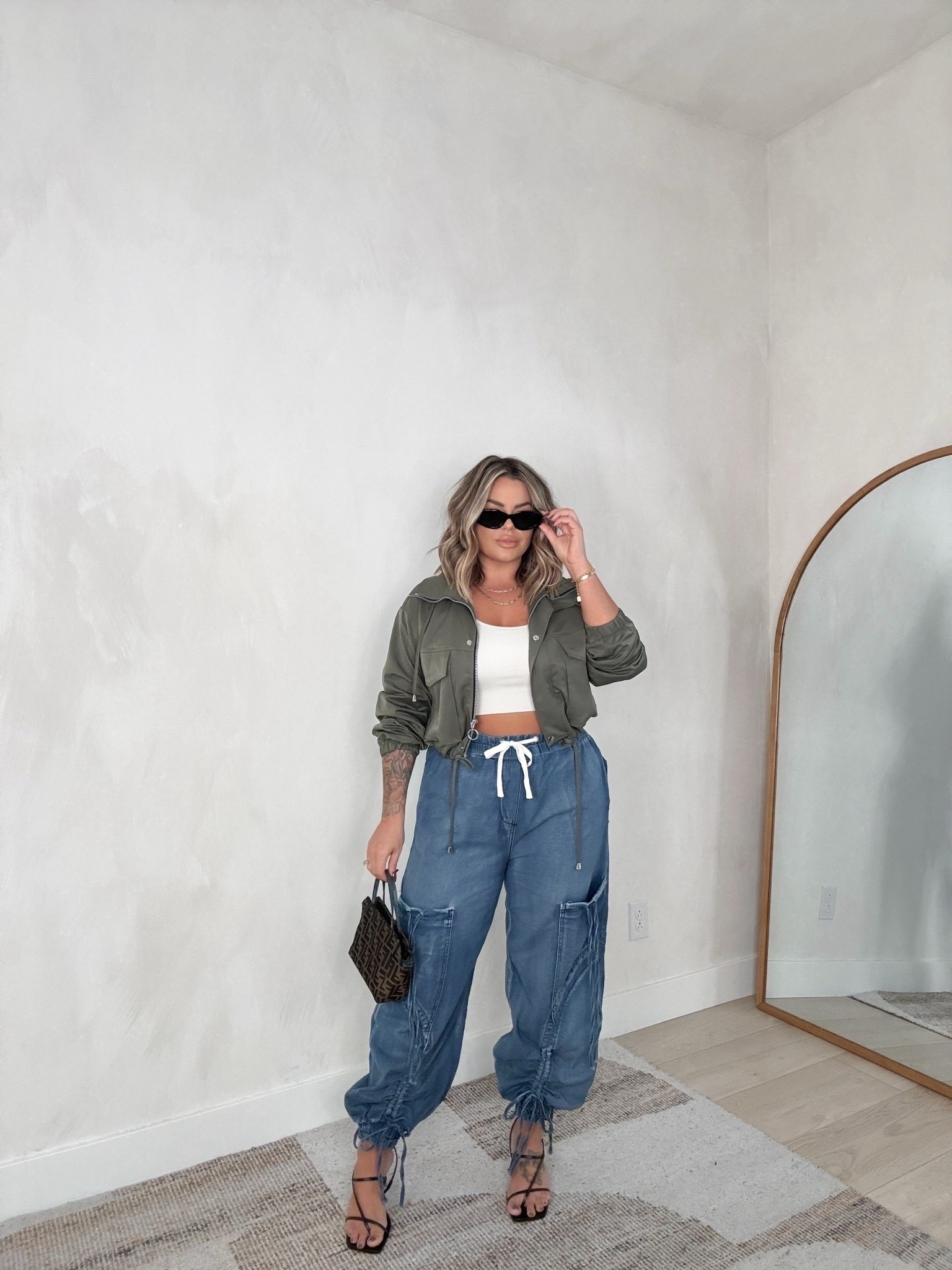 Amazon casual date night outfit 

Jacket L 
Bra tops xl 
Jeans xl 
Heels tts 

Use code shayna10 on necklace to save $ 

Bag is vintage fendi no link sorry 

Follow my LTK @shaynaslife on the @shop.LTK app to view this post and get my exclusive app-only content!

#liketkit 
@shop.ltk
https://liketk.it/5nXv0

#LTKFindsUnder50 #LTKMidsize #LTKStyleTip