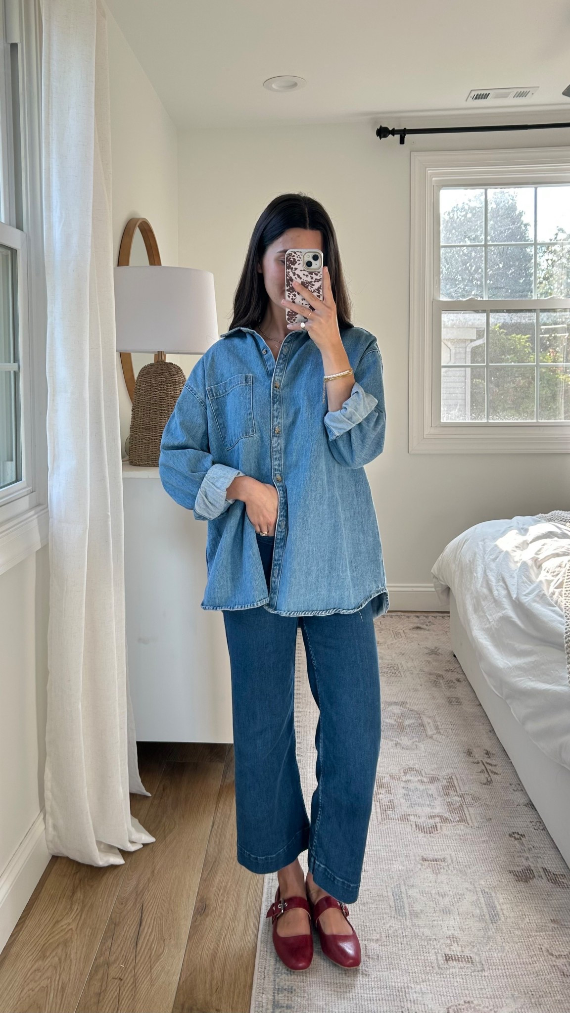 casual denim fall outfit! 🍎🍎