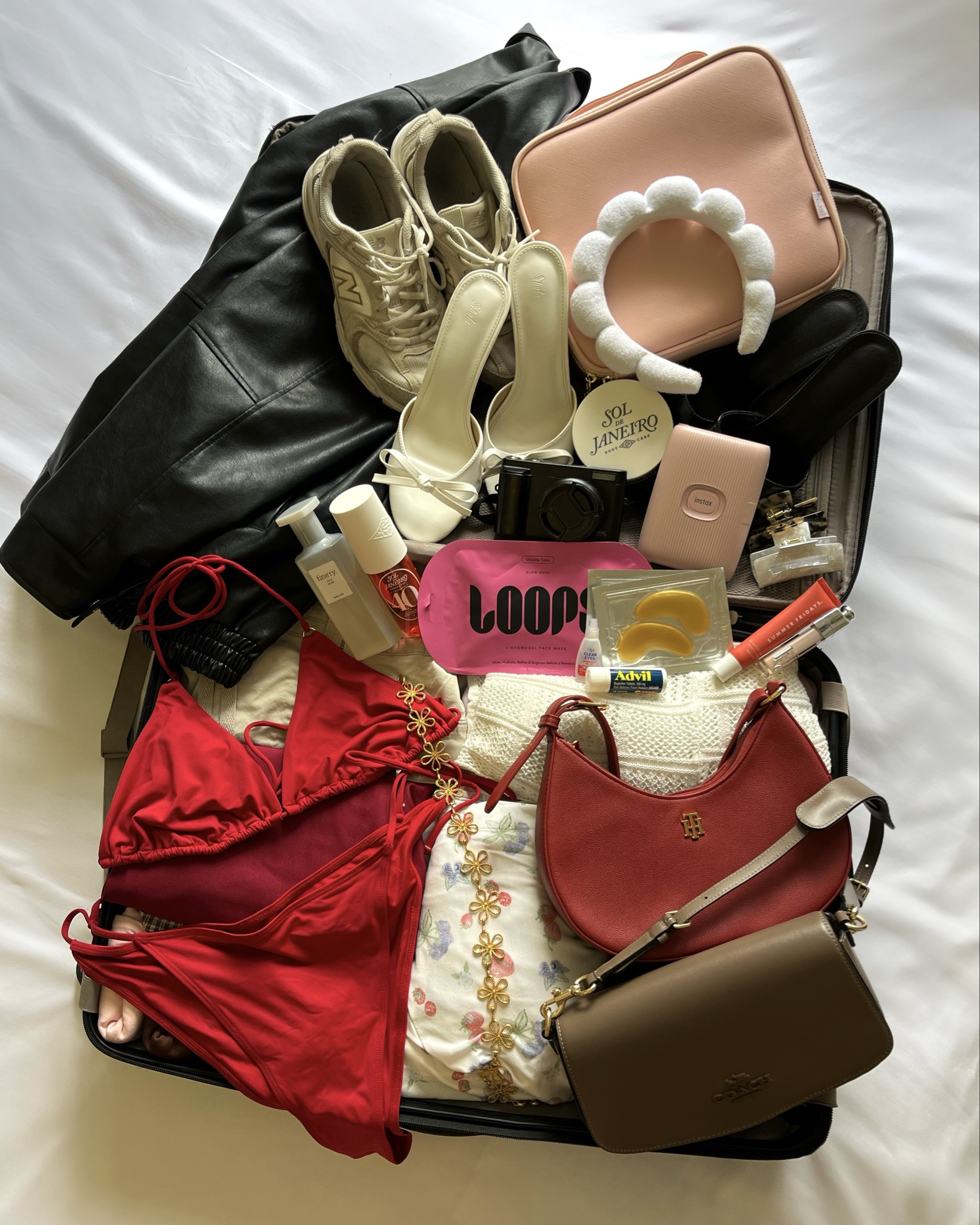 outfit inspo for vegas!! 🎰🪩🍸🤍 

#LTKBeauty #LTKSeasonal #LTKStyleTip