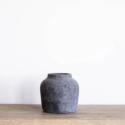 Antique Inspired Charcoal Ginger Vase | luxe bCO