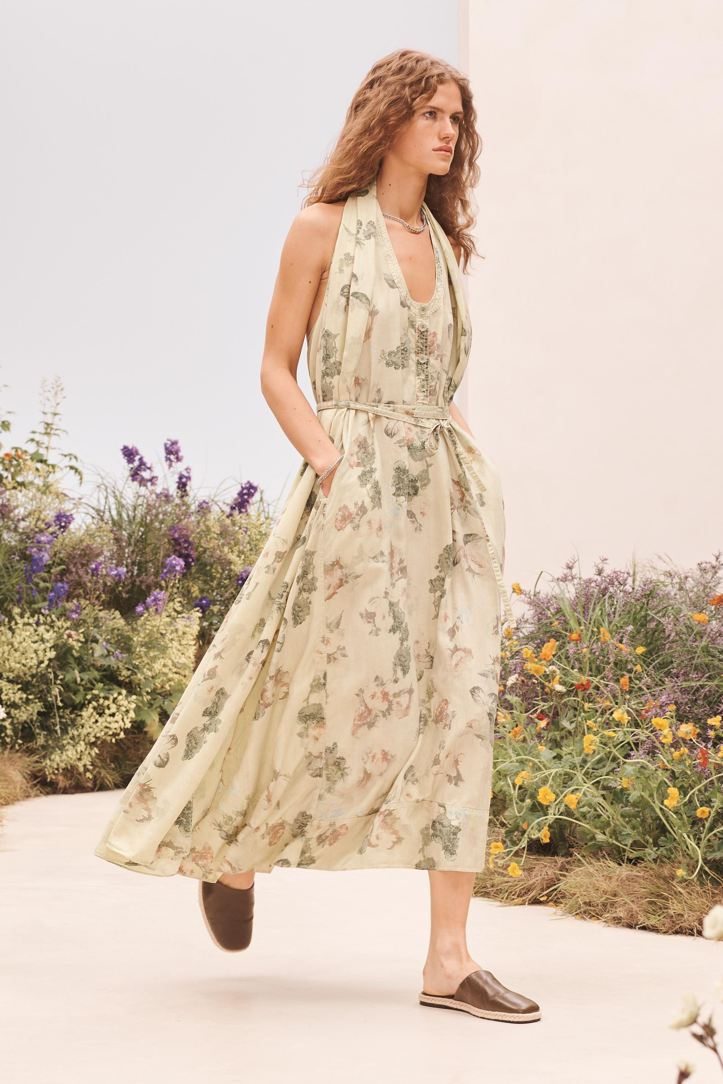 FLWRS DRSS | Zara US