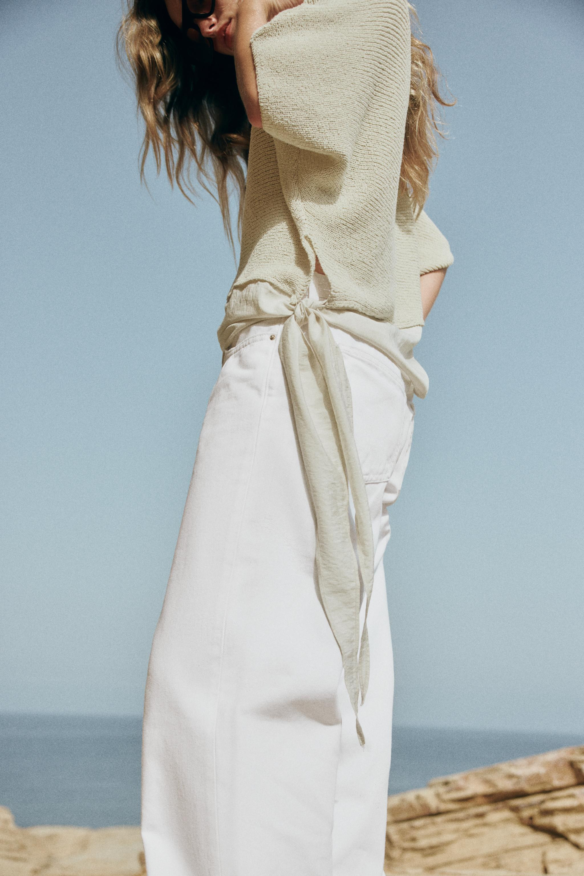 KNIT TOP WITH KNOT DETAIL | Zara UK
