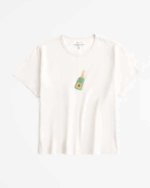 Short-Sleeve Champagne Graphic Skimming Tee | Abercrombie & Fitch (US)