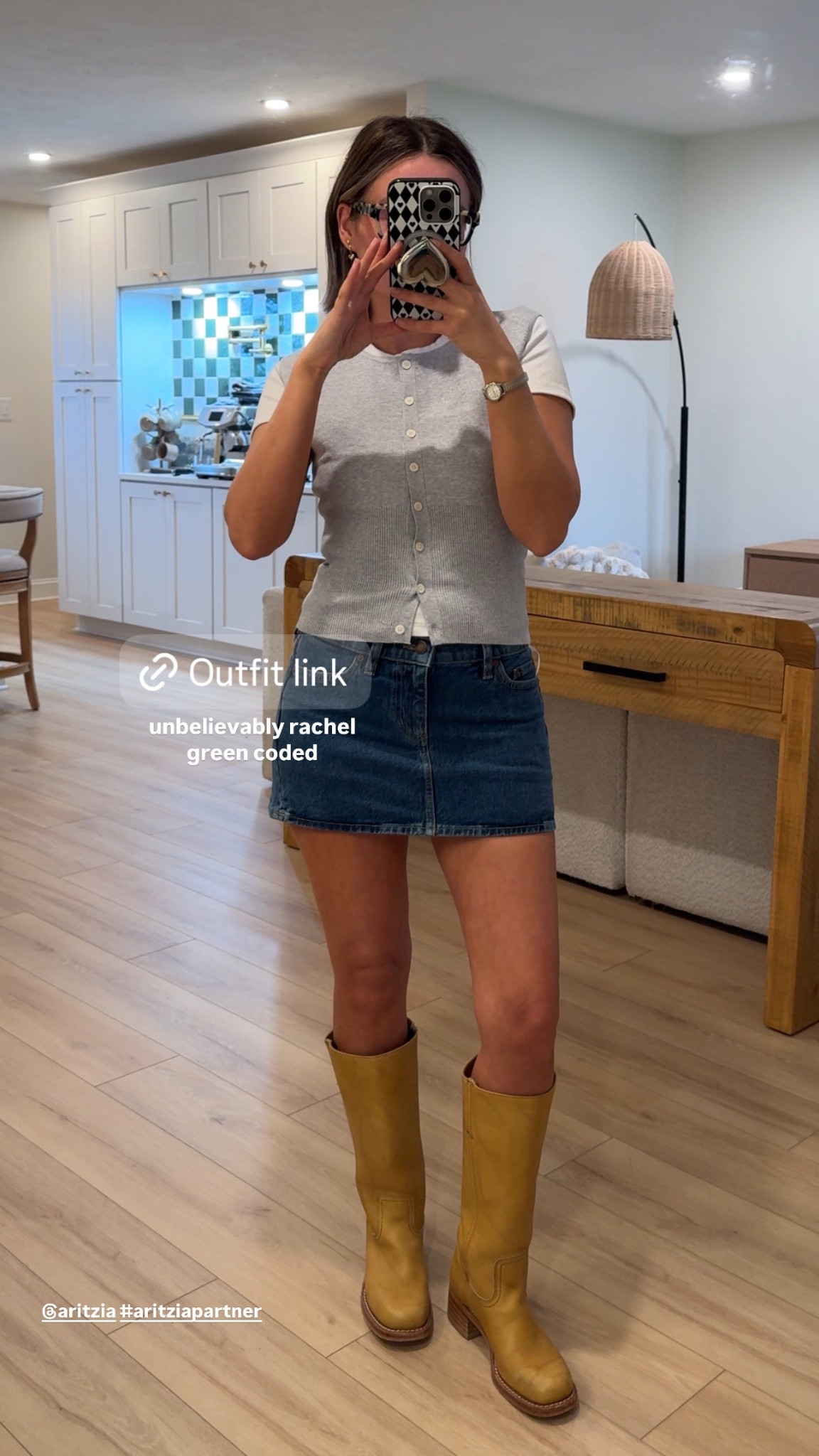 I’m wearing a small in the vest, 25 in the skirt (runs small) and small in the tee! #aritziapartner @aritzia 

#LTKFindsUnder100 #LTKStyleTip