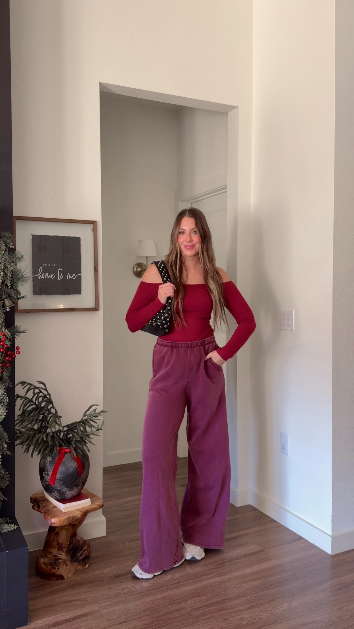 Comfy casual Thanksgiving outfit idea 

#LTKSeasonal #LTKTall #LTKHoliday