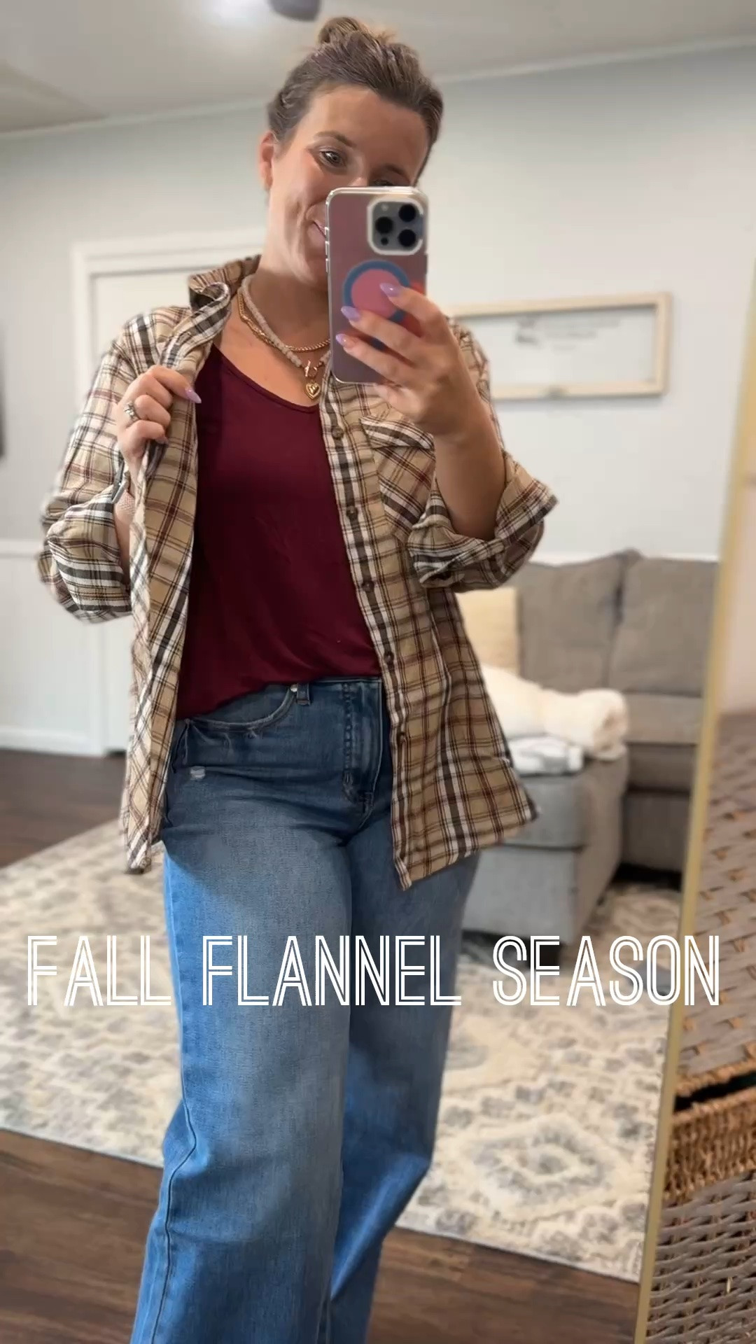 Fall flannel season outfit 
#falloutfits #fallflannel