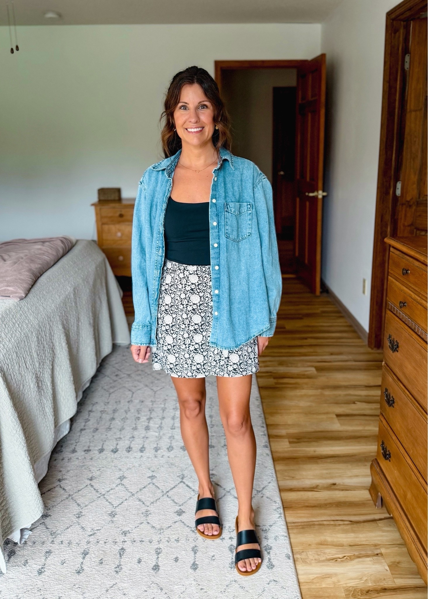 small in my tank (built in bra!) xs in my denim shirt, and xs in my skirt. My reef sandals are size 6

#LTKSeasonal #LTKPetite #LTKootd