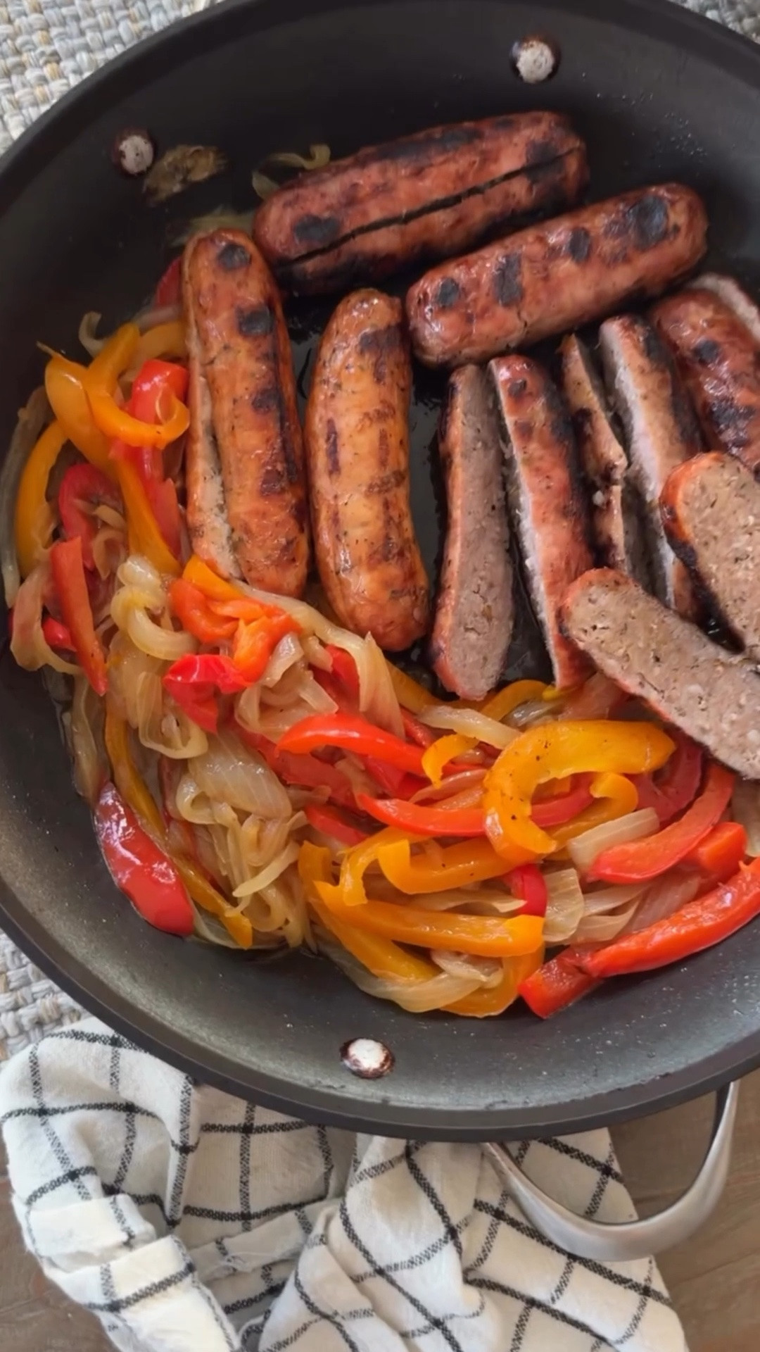 🌭🫑 This is your sign to make sausage and peppers on the grill tonight.

When I don’t know what to grill, I always make this. We have this Sausage and Peppers on repeat all summer long because it’s easy, everyone loves it, and it tastes just as good piled onto a roll as it does served with crusty bread or on its own. It’s also one of those dinners that’s just as good indoors when grilling season is over.

✅ Easy weeknight dinner ✅ Perfect for summer grilling or year-round cooking ✅ Family-friendly ✅ Great for feeding a crowd ✅ Delicious on rolls, with crusty bread, or as is

Get the recipe: https://www.skinnytaste.com/sausage-and-peppers-recipe/

Follow @skinnytaste for hundreds of free healthy recipes you’ll actually want to make. 
#summergrilling #summerdinner #sausageandpeppers