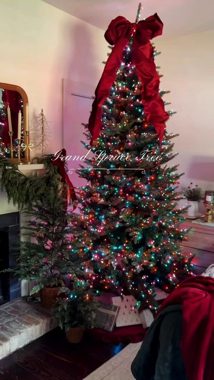 Don’t miss out on our new viral trees!!

#LTKSeasonal #LTKHome