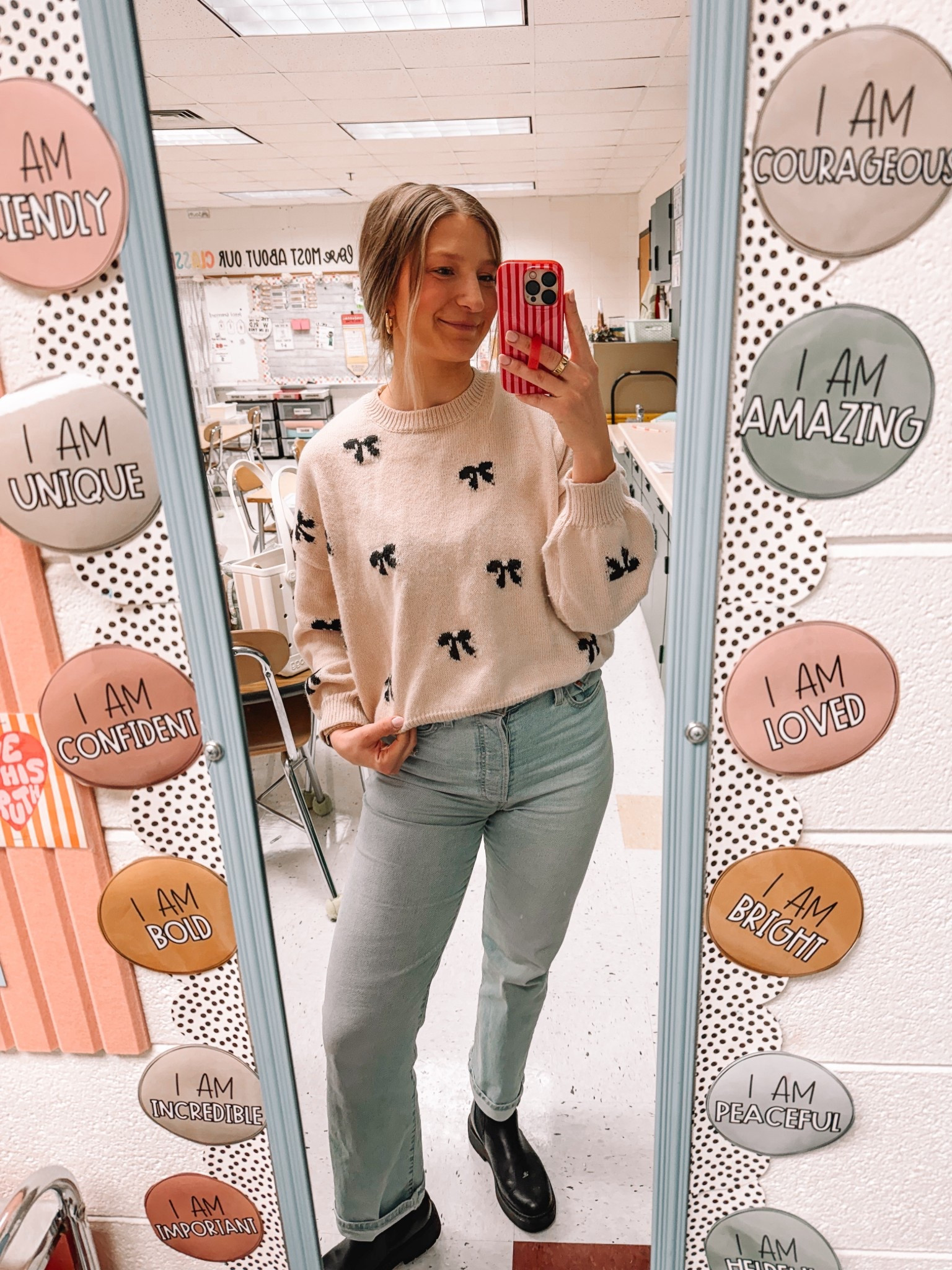 Wednesday teacher fit!!! 🤍🫶🏼

#LTKValentine #LTKWorkwear