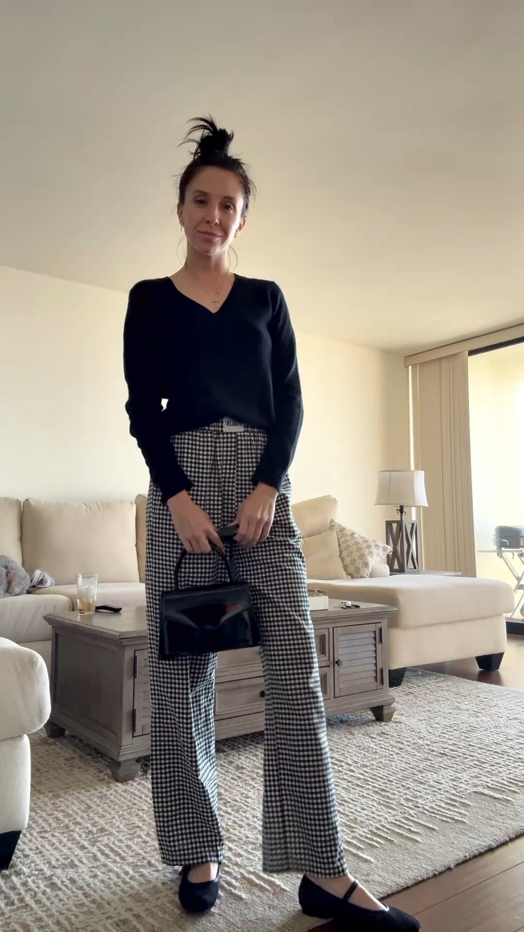Easy, casual comfy #malfit #outfit ideas #everydayoutfit #casualoutfit #whatiwore #ootd #outfitinspo #everydaystyle #neutraloutfit #cashmere #amazon #amazonfinds #gingham

#LTKdayinmylife #LTKootd #LTKgrwm