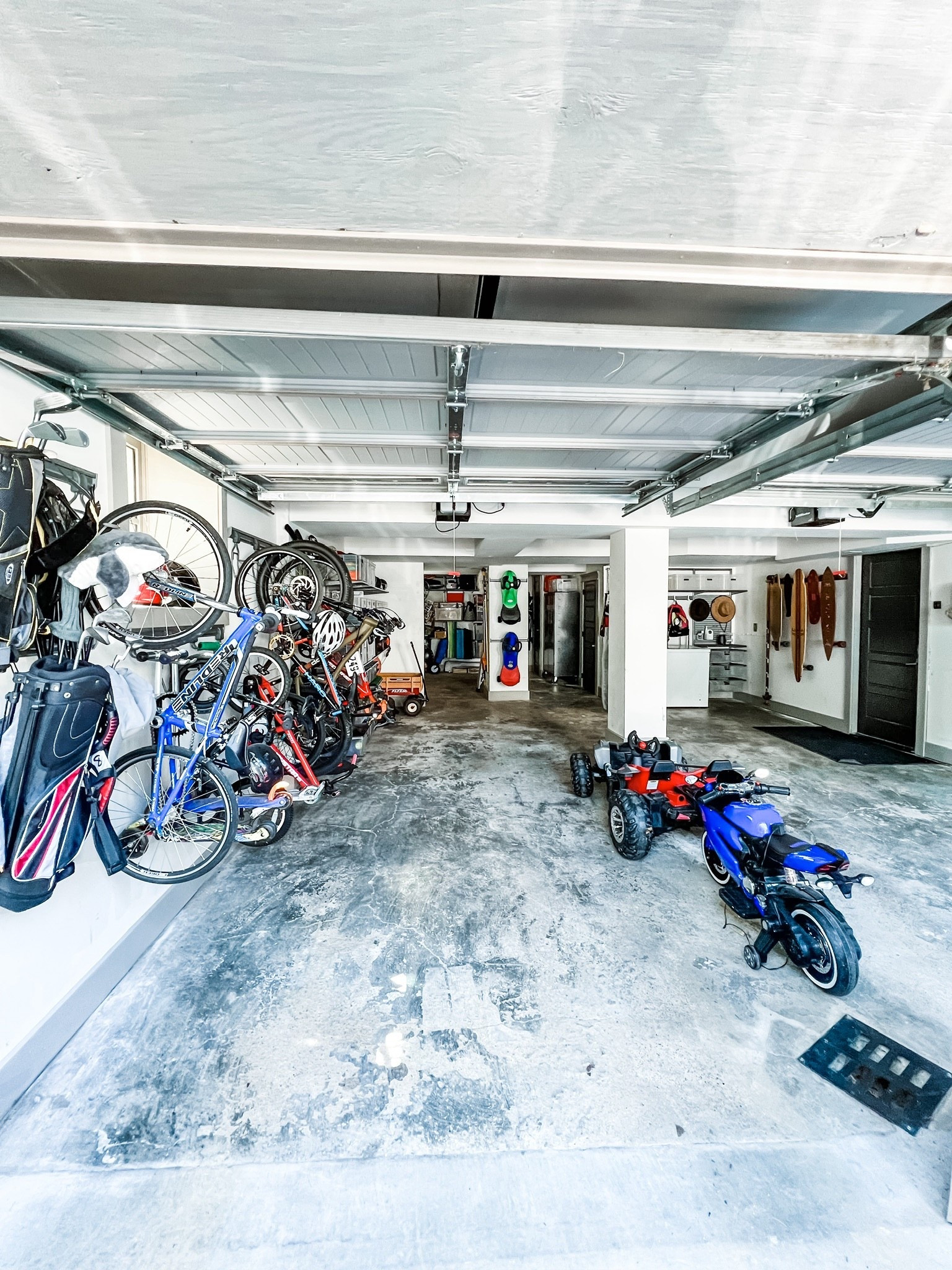 Let’s take your garage from cluttered and overwhelming ➡️ clear, functional, and actually usable.

This is what happens when you have better systems and everything has a home. And yes…the car fits again.

Comment GARAGE or DM us for more info on transforming your garage this spring!

#LTKHome
