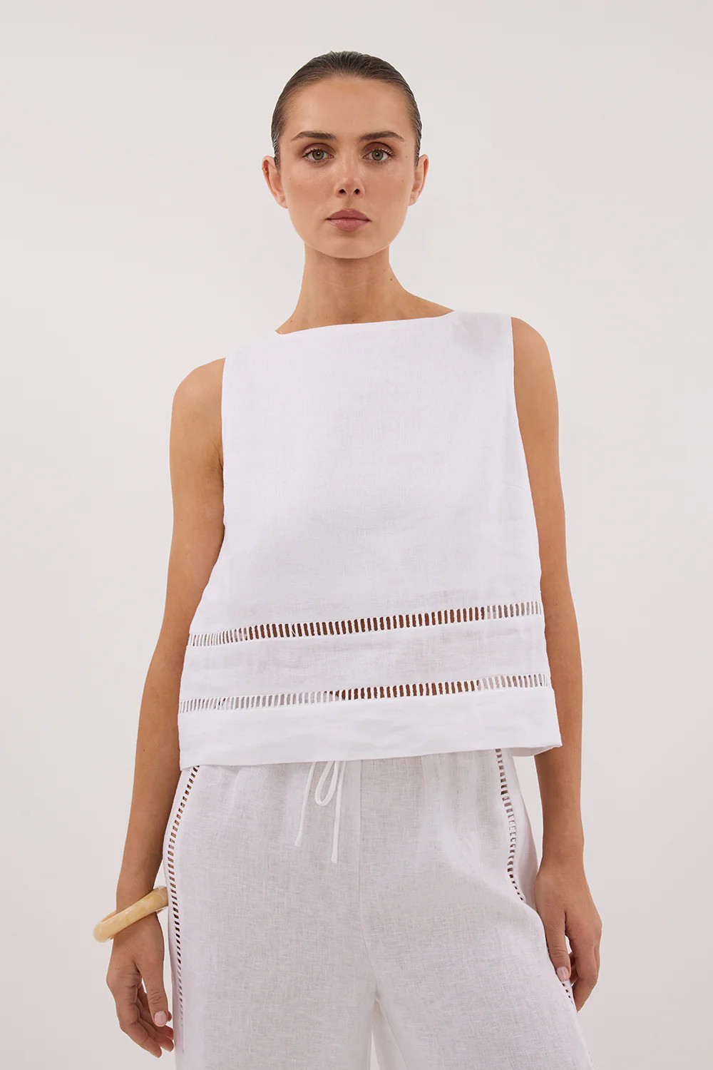 LINDSAY WHITE LINEN BOXY TOP | DISSH