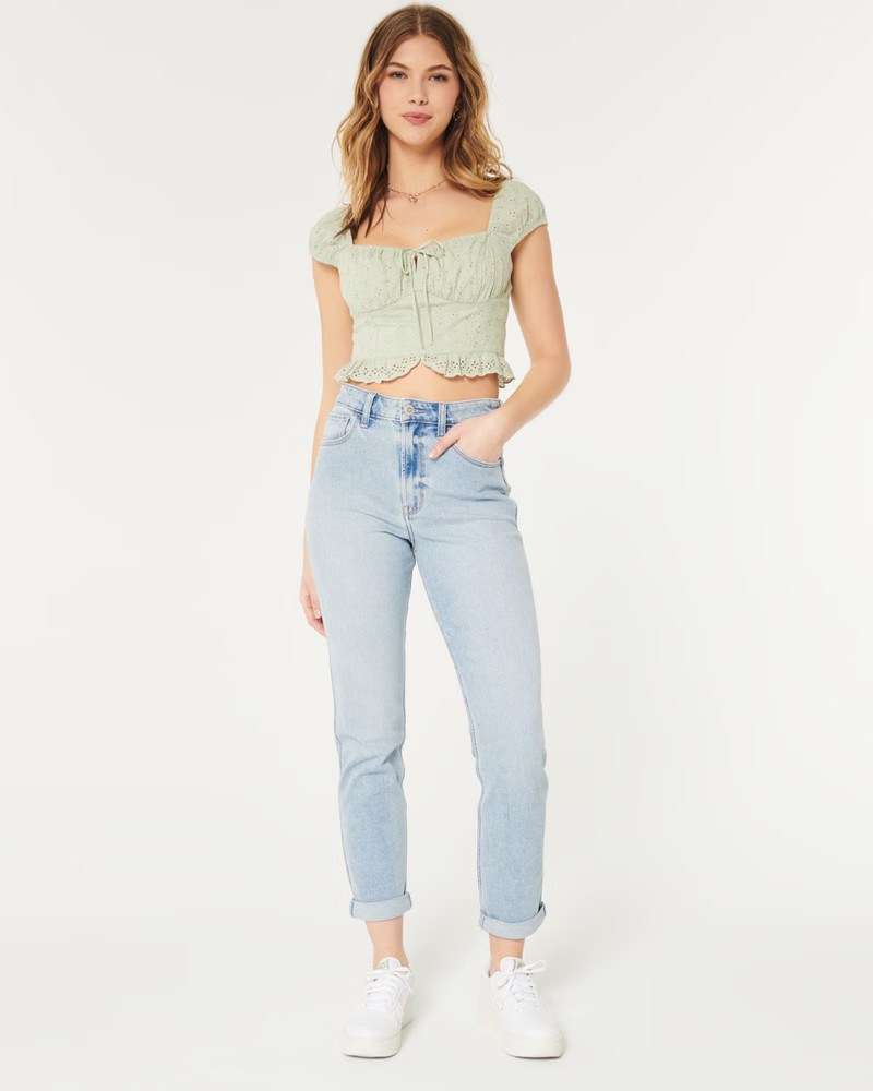 Ultra High-Rise Light Wash Mom Jeans | Hollister (US)