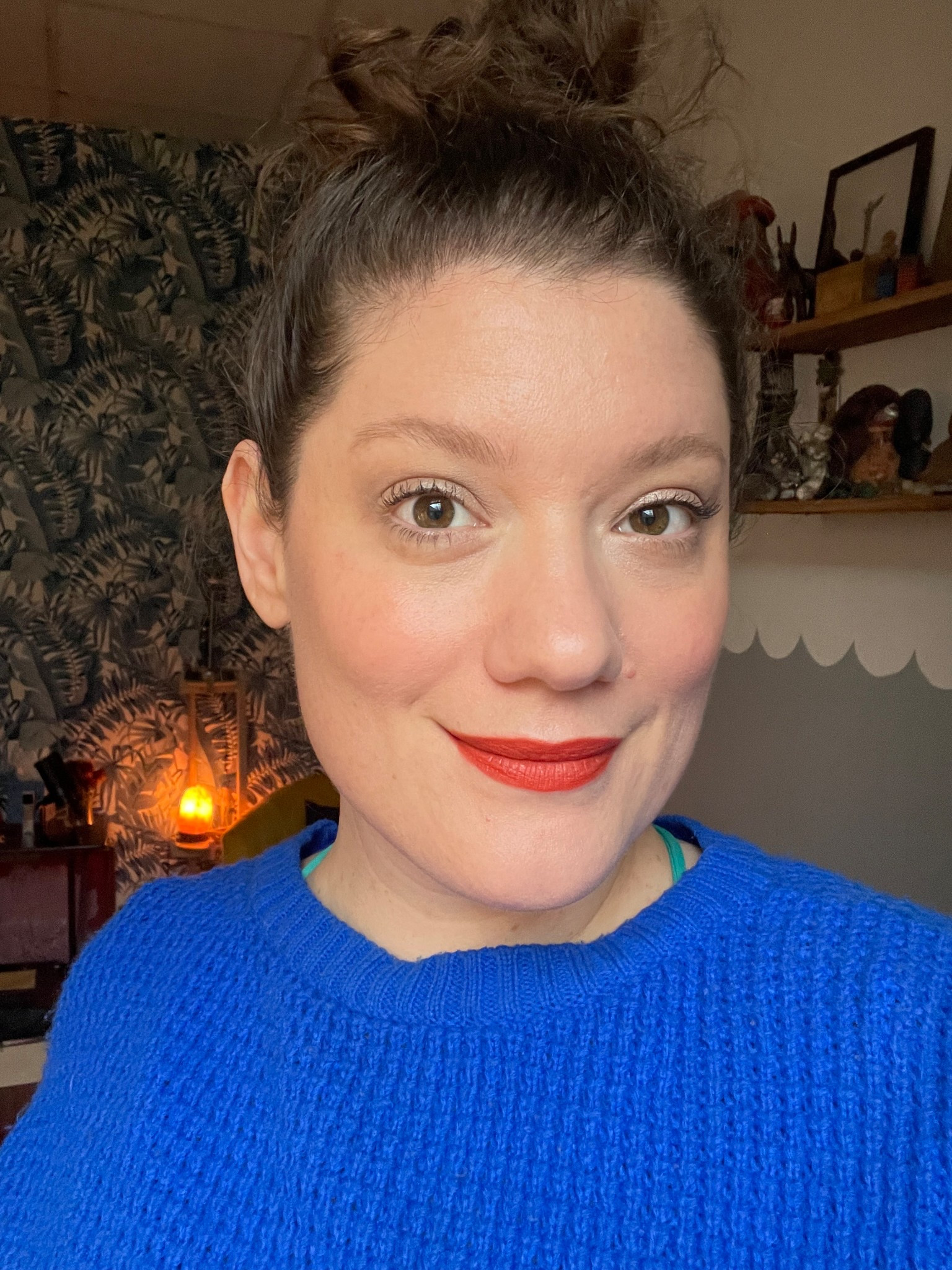 Took an online master class with THE Lisa Eldridge and as always, the finished result is a beautiful party makeup look 💄

Lisa Eldridge Beauty products used:

Skin tint in T6
Foundation in 9
Highlighter in Cosmic Rose
Liquid Lurex in Cressida
Kitten Lash Mascara in Black
Velvet Lipstick in Velvet Dragon

Other products:
RMS concealer in C06
Kosas Air Brow in Taupe
Saie powder blush in Ciao
Charlotte Tilbury powder in Fair


#LTKBeauty #LTKGiftGuide #LTKHoliday