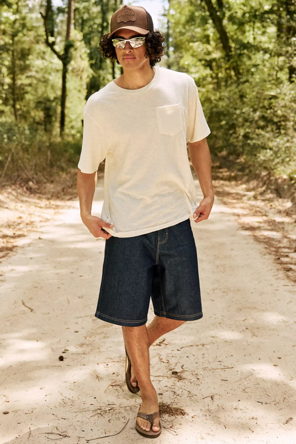 BDG Astro Baggy Denim Jorts | Urban Outfitters (US and RoW)