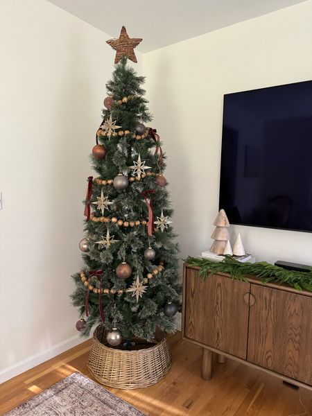 Slim Christmas tree decor ✨

#LTKSeasonal #LTKhome #LTKHoliday