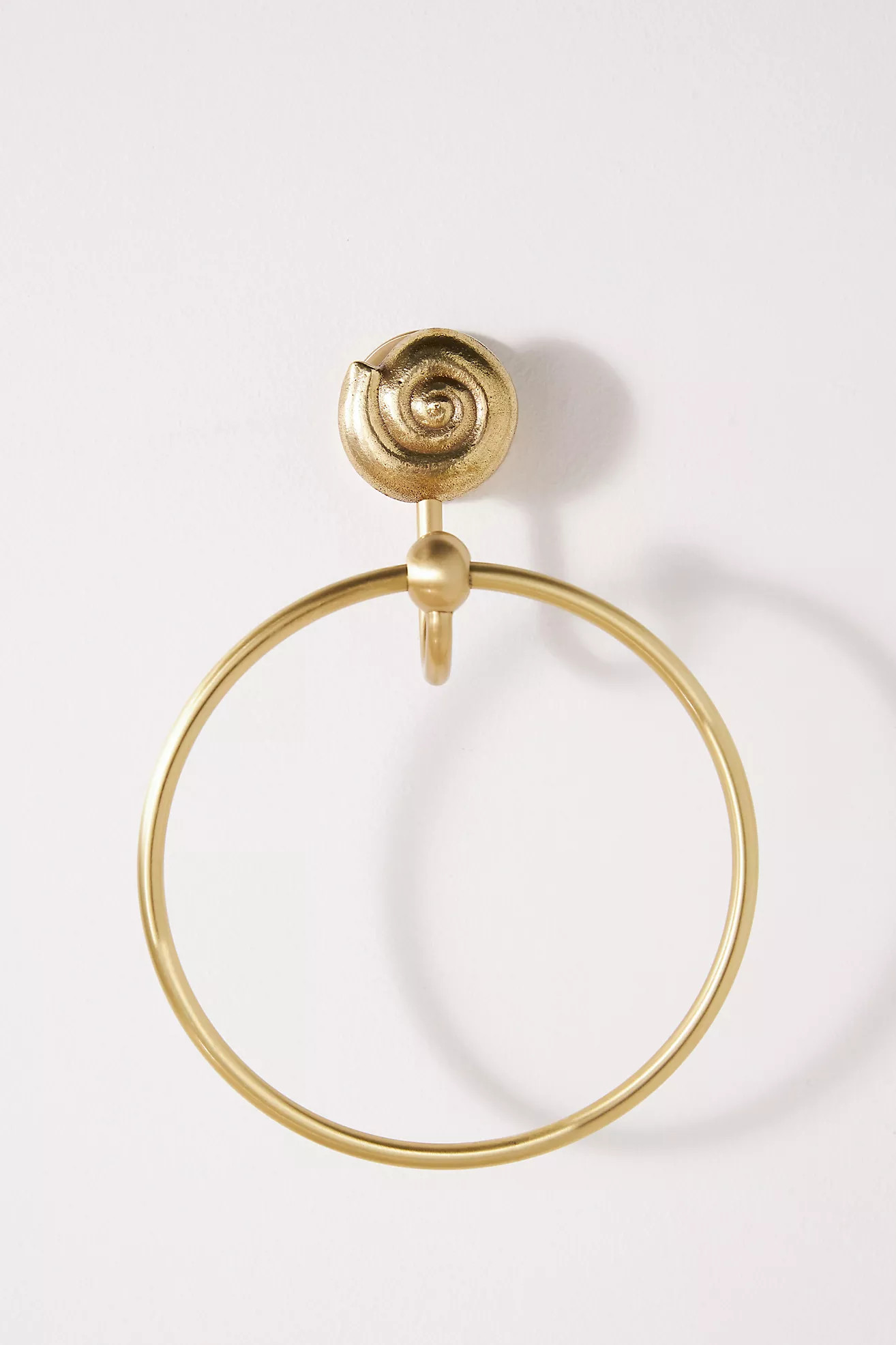 Conchita Seashell Towel Ring | Anthropologie (US)