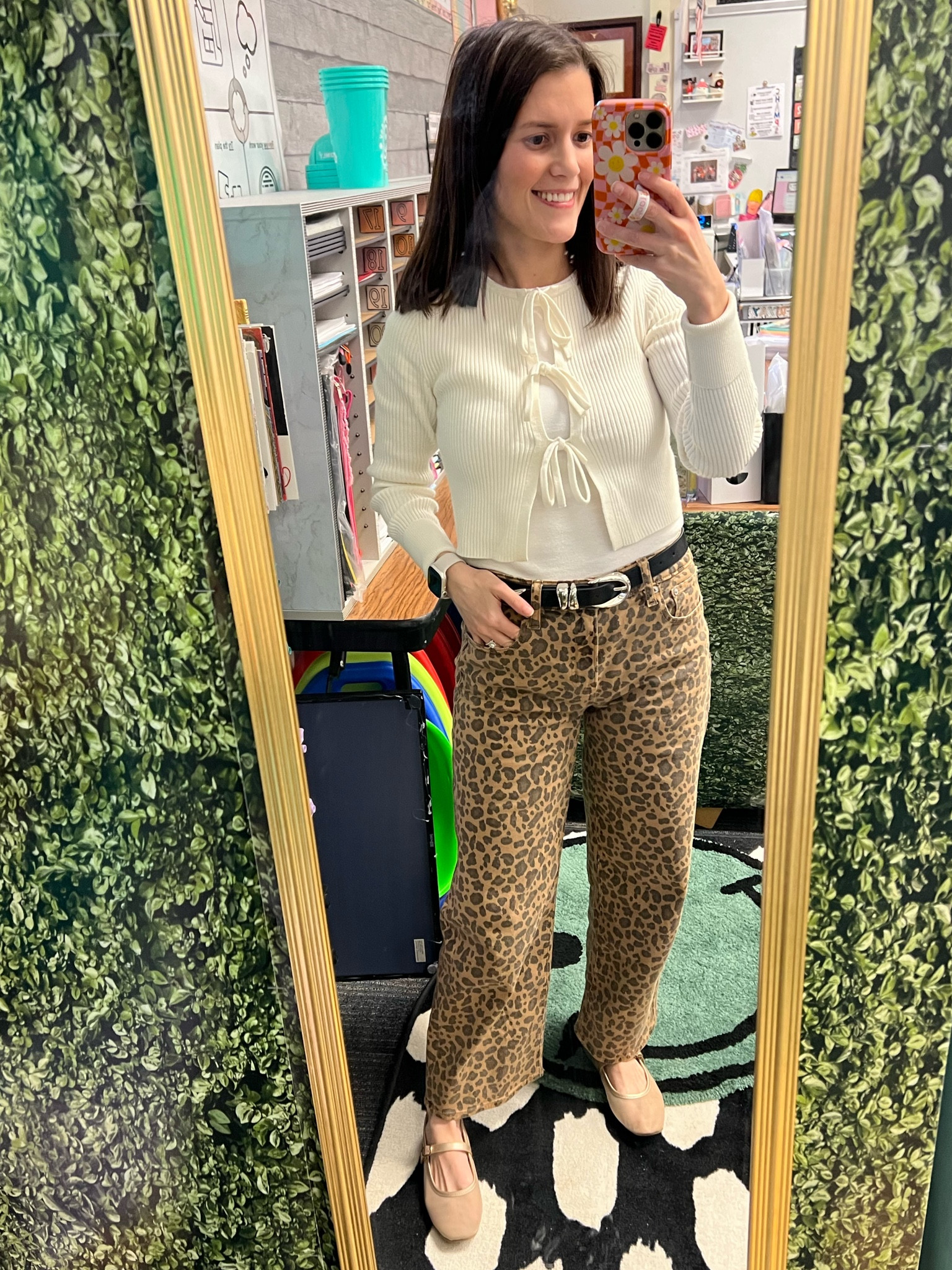 Leopard jeans 
Teacher outfit 