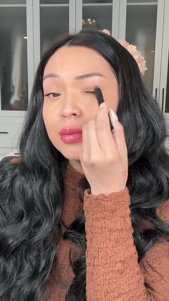 Easy and simple eye makeup tutorial 

#LTKHolidaySale #LTKbeauty #LTKGiftGuide