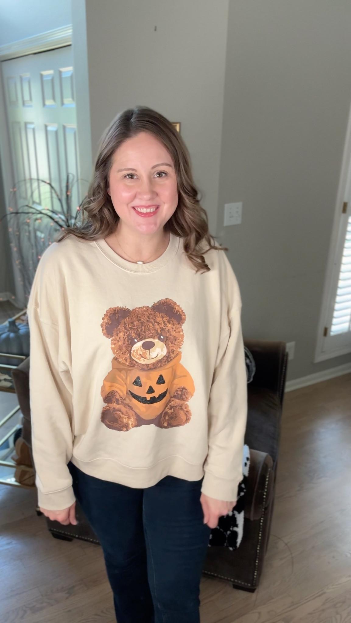 🧸✨ This might be the cutest sweatshirt of spooky season!! A little teddy dressed up in a pumpkin outfit 🎃—I mean, can it get any sweeter?! Not only is it adorable, but it’s also insanely soft + comfy… the kind you’ll want to live in all fall long. 🍂👻

Perfect for pumpkin patch days, movie marathons, or just living your best cozy vibes 🧡 Linking it up so you can snag yours before it’s gone!

#SpookySeasonStyle #CozyAndCute #FallOOTD #PumpkinEverything
 #FallFit #SpookySeason #Halloween 

#LTKFindsUnder50 #LTKSeasonal #LTKStyleTip