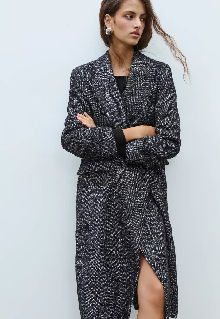 Oversize herringbone coat - Women's fashion | Stradivarius United Kingdom | Stradivarius (UK)