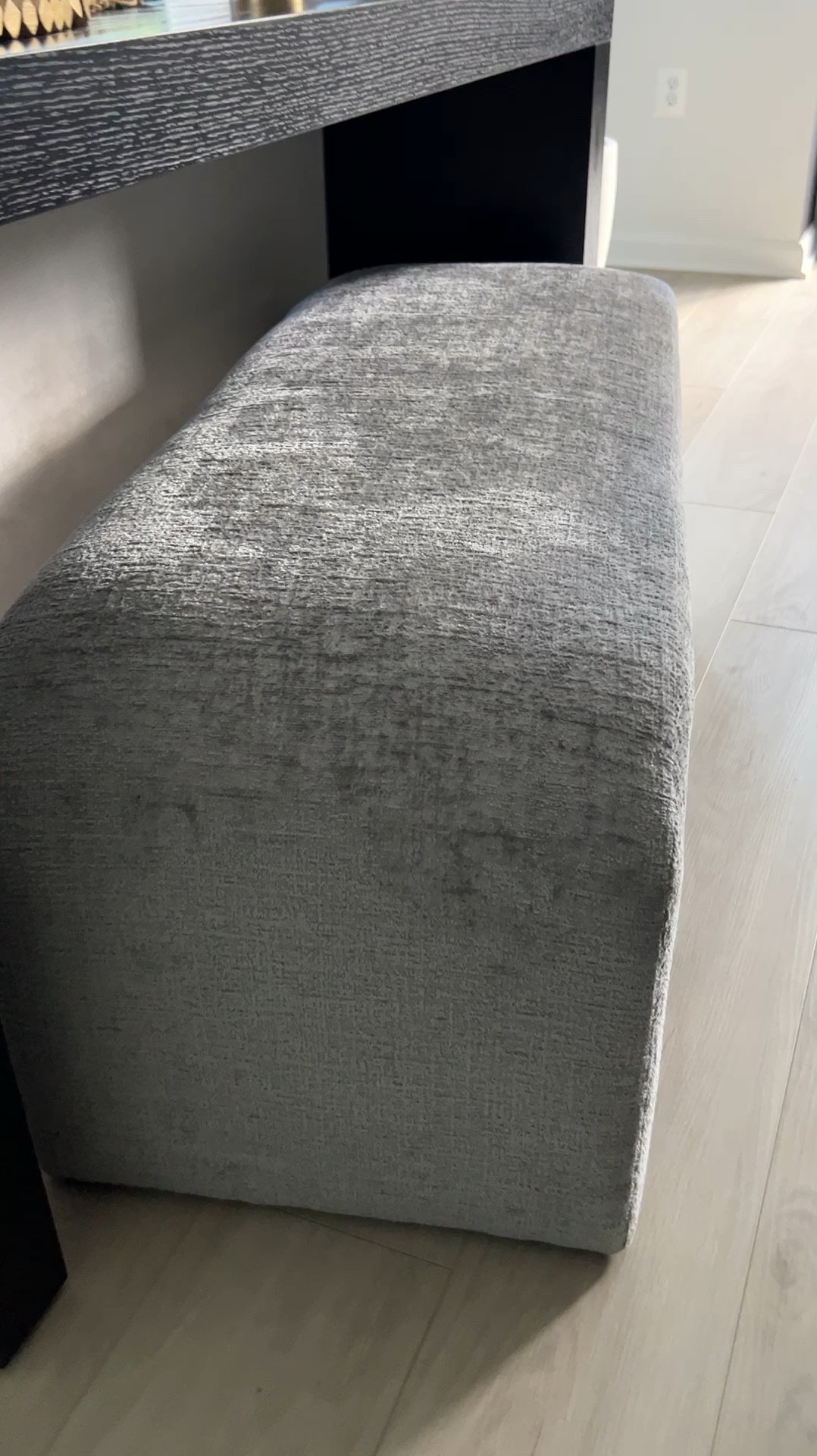 Modern Gray Curved Upholstered Bench

#LTKHome #LTKVideo