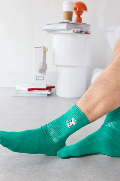 Snoopy Golf Crew Sock | Urban Outfitters (US and RoW)