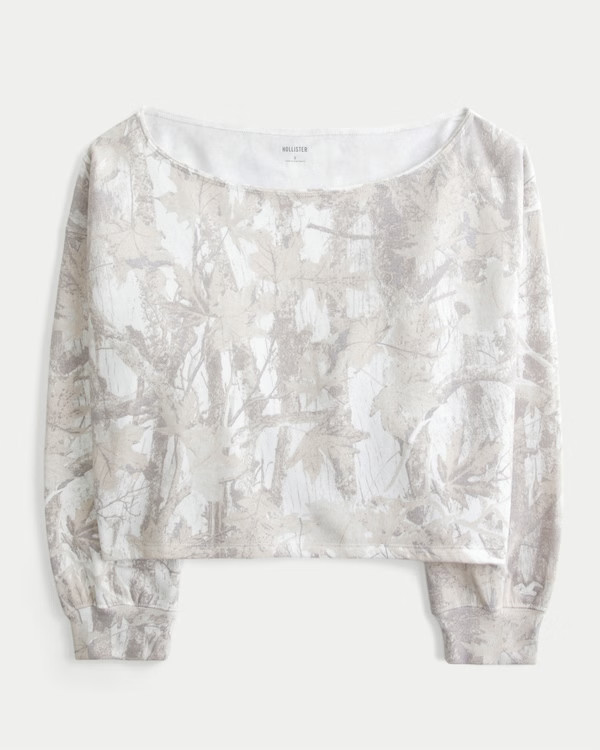 Easy Double Off-the-Shoulder Camo Sweatshirt | Hollister (US)
